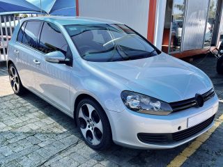 2010 VOLKSWAGEN GOLF VI GOLF 4 / 5 / 6/ 7/ 8 GOLF VI 1.6i TRENDLINE