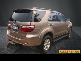 2011 TOYOTA FORTUNER FORTUNER FORTUNER 3.0D-4D R/B A/T