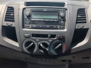 2011 TOYOTA HILUX HILUX 2005 - 2016 HILUX 2.5 D-4D SRX 4X4 P/U S/C