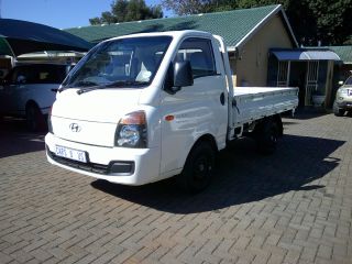 2014 HYUNDAI H100 BAKKIE H100 / BAKKIE H100 2.6D F/C D/S