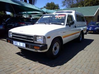 1982 TOYOTA HILUX HILUX 1800 SR (Fl. Shift) P/U S/C