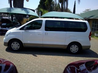 2017 HYUNDAI H1 MY15 H-1/STARIA H-1 2.5 CRDI A/T/ 2.5 ELITE A/T