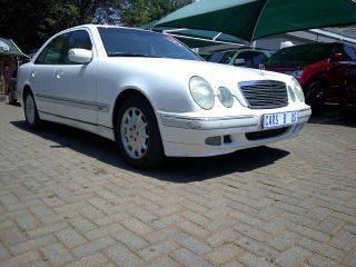 2001 MERCEDES-BENZ E Class E200 K ELEGANCE A/T