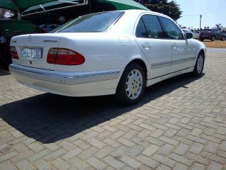 2001 MERCEDES-BENZ E Class E200 K ELEGANCE A/T