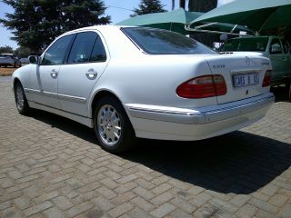 2001 MERCEDES-BENZ E Class E200 K ELEGANCE A/T