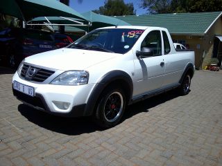 2013 NISSAN NP200 1400/NP200 NP200 1.6 S (DUAL AIRBAGS) P/U S/C