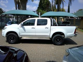 2010 TOYOTA HILUX HILUX 2005 - 2016 HILUX 3.0D-4D RAIDER R/B A/T P/U D/C