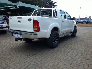 2010 TOYOTA HILUX HILUX 2005 - 2016 HILUX 3.0D-4D RAIDER R/B A/T P/U D/C