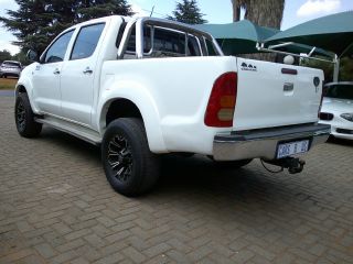 2010 TOYOTA HILUX HILUX 2005 - 2016 HILUX 3.0D-4D RAIDER R/B A/T P/U D/C
