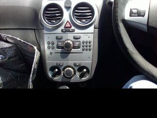 2011 OPEL CORSA CORSA 2002 - ON CORSA 1.4 ESSENTIA 5Dr