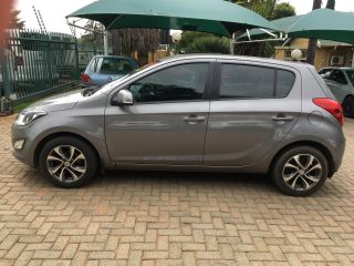 2014 HYUNDAI i20 i10 /  i20 / i30 i20 1.4 FLUID