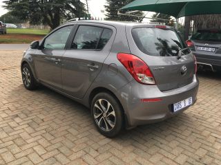 2014 HYUNDAI i20 i10 /  i20 / i30 i20 1.4 FLUID
