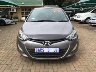 i20 i10 /  i20 / i30 i20 1.4 FLUID