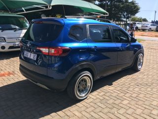 2022 RENAULT TRIBER MY21.5 TRIBER TRIBER 1.0 DYNAMIQUE / ZEN