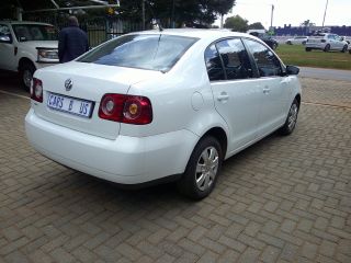 2015 VOLKSWAGEN POLO VIVO SEDAN POLO VIVO POLO VIVO GP 1.4 TRENDLINE