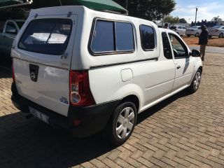 2010 NISSAN NP200 1400/NP200 NP200 1.6  P/U S/C