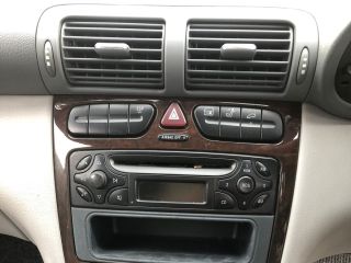 2003 MERCEDES-BENZ C-CLASS SEDAN C CLASS 2000 - 2007 C180K CLASSIC A/T