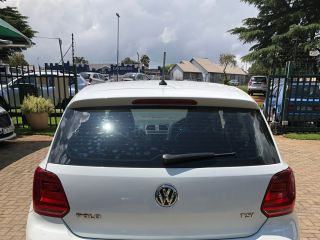 2015 VOLKSWAGEN POLO POLO PLAYA / POLO POLO GP 1.2 TSI HIGHLINE DSG (81KW)