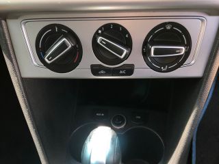 2015 VOLKSWAGEN POLO POLO PLAYA / POLO POLO GP 1.2 TSI HIGHLINE DSG (81KW)