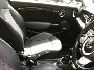 2010 MINI HATCH COOPER COOPER S A/T