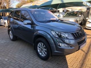 XUV500 XUV 500 XUV 500 2.2D MHAWK (W8) 7 SEAT