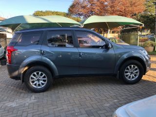 2017 MAHINDRA XUV500 XUV 500 XUV 500 2.2D MHAWK (W8) 7 SEAT