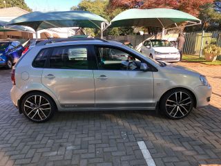 2014 VOLKSWAGEN POLO VIVO HATCH POLO VIVO POLO VIVO 1.6 MAXX 5DR
