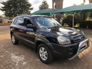 TUCSON TUCSON TUCSON 2.0 CRDi A/T