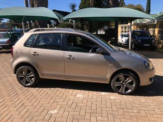2016 VOLKSWAGEN POLO VIVO HATCH POLO VIVO POLO VIVO GP 1.6 MAXX 5DR