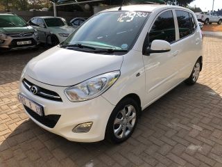 2017 HYUNDAI i10 i10 /  i20 / i30 i10 1.1 GLS/MOTION
