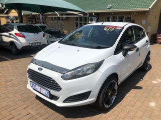 2015 FORD FIESTA FIESTA 1.6i AMBIENTE 5Dr
