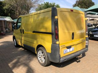 2007 OPEL VIVARO VIVARO VIVARO 2.0 F/C P/V