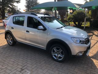 SANDERO SANDERO SANDERO 900T STEPWAY EXPRESSION