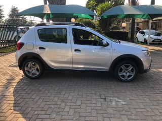 2019 RENAULT SANDERO SANDERO SANDERO 900T STEPWAY EXPRESSION