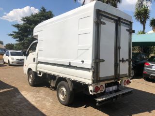 2016 KIA K2500 K 2500 K 2500 P/U S/C